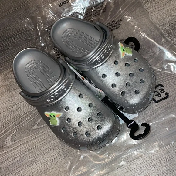 CROCS | Shoes | Disney Adult Crocs Star Wars The Mandalorian  display picture 1